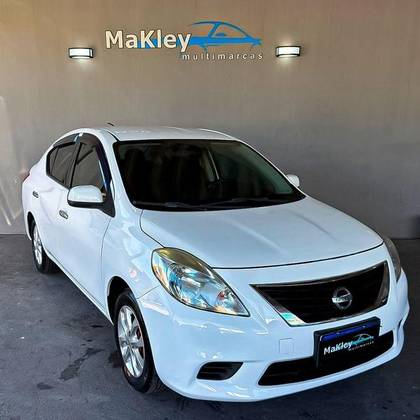 NISSAN VERSA 1.6 16V FLEX S 4P MANUAL NISSAN VERSA 1.6 16V FLEX S 4P MANUAL